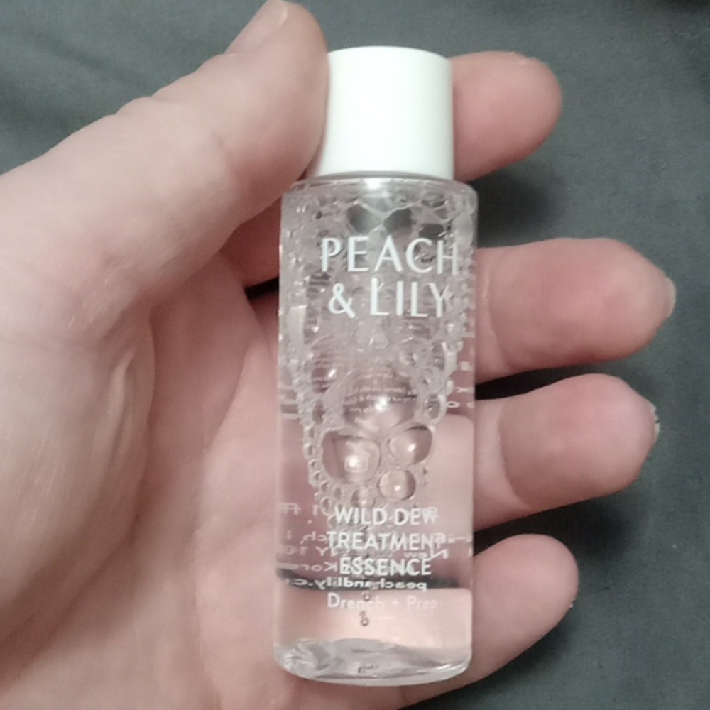 2/$7**Peach & Lily Wild Dew Treatment Essence